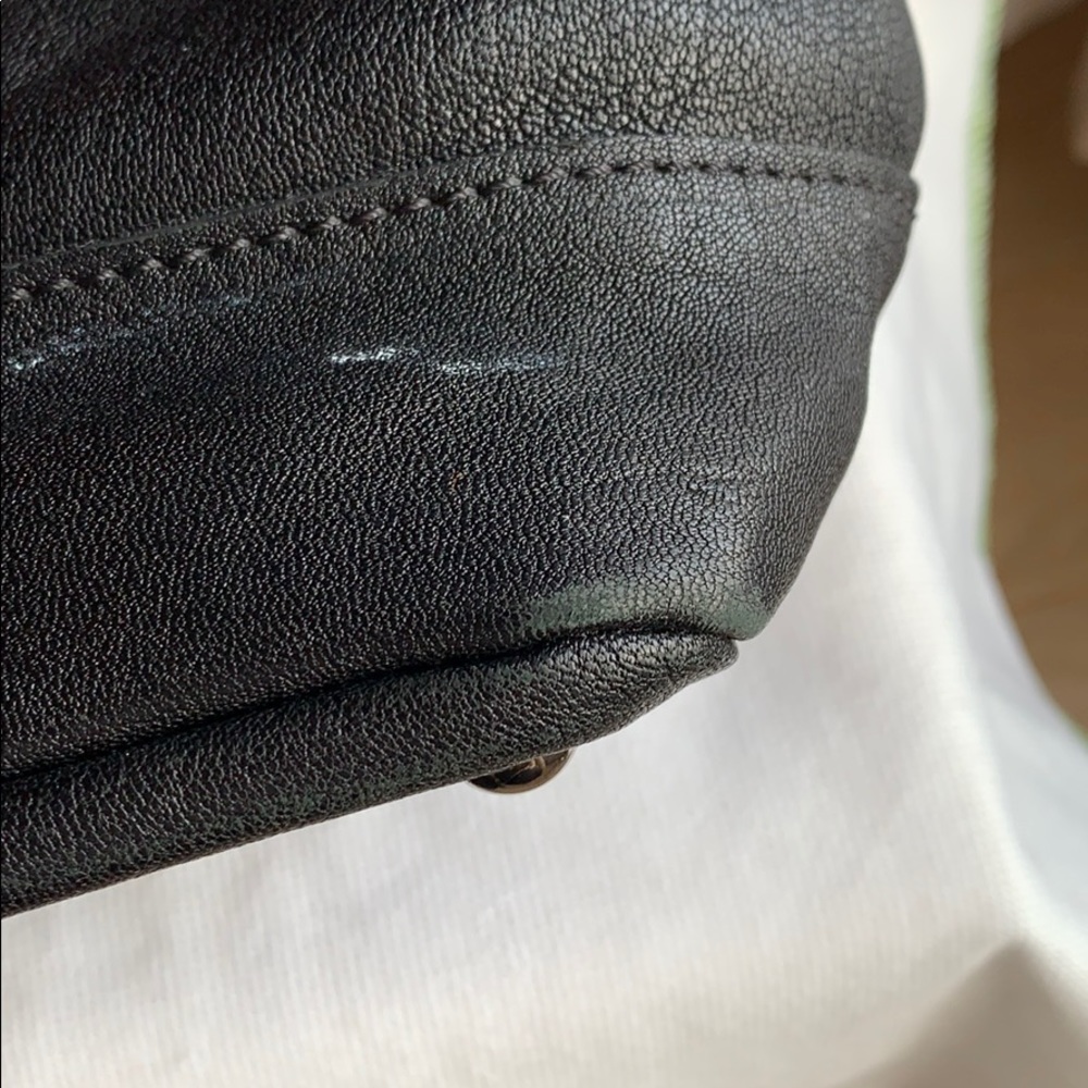 Handbag - Picture 3 of 12